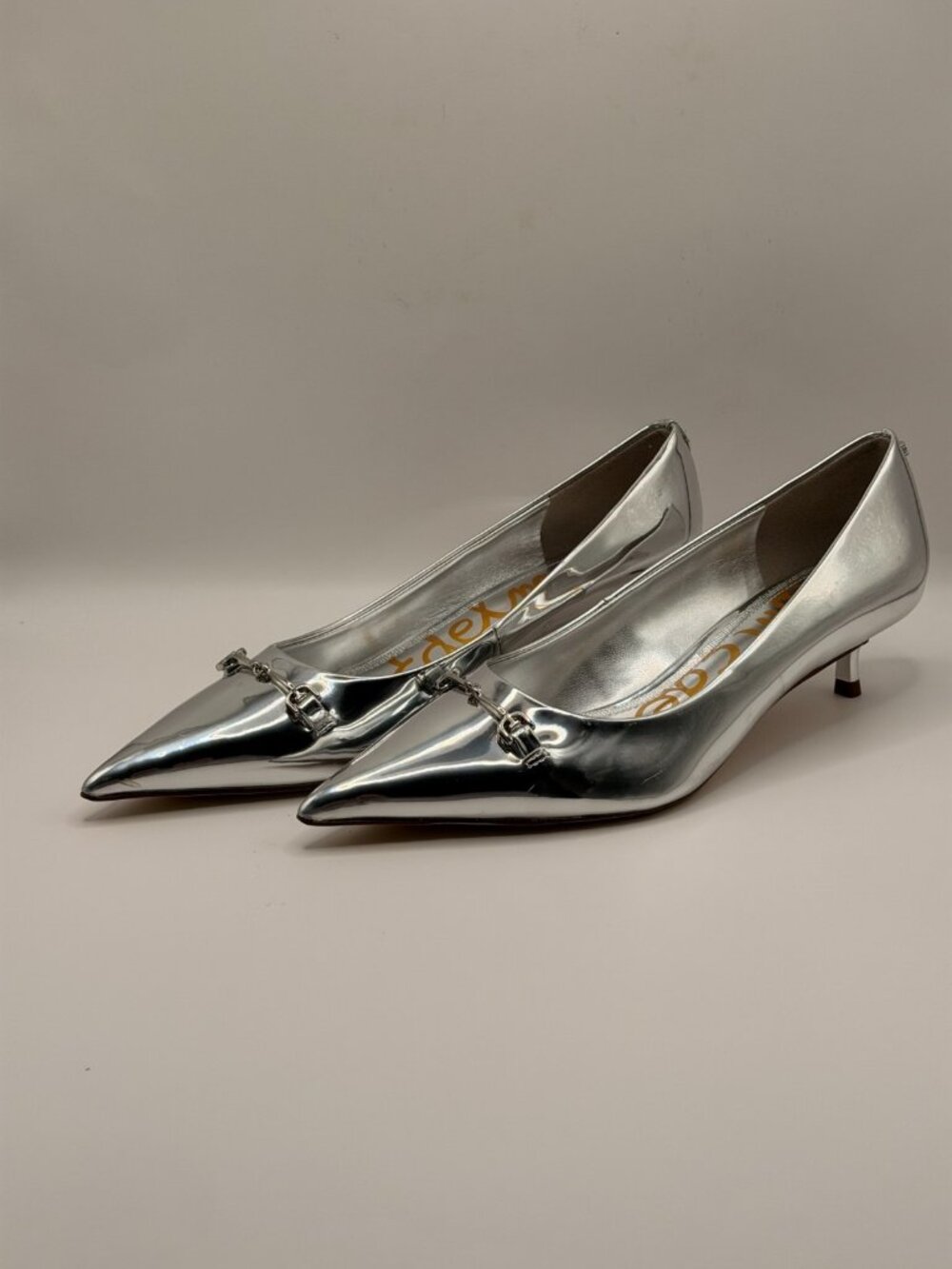 Sam EdelmanWomen's Kaya 2 Silver Pointy Toe Kitten Heel Sz 7.5